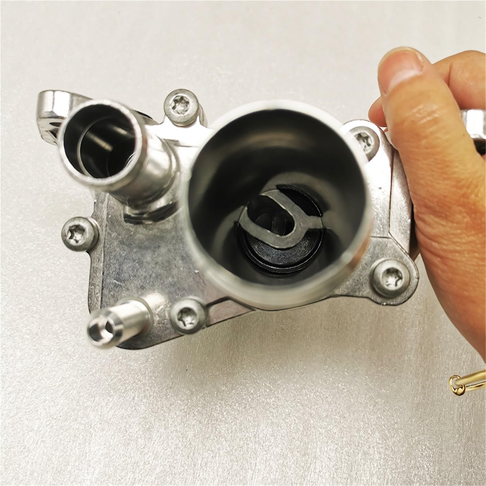 Wentylatory chłodnicy silnika samochodowego Pasuje do Land Range Rover Sport Discovery LR3 4 2.7 diesel Jaguar XF LR 073372 Aluminiowy termostat chłodzenia silnika(Al die-casting frame)