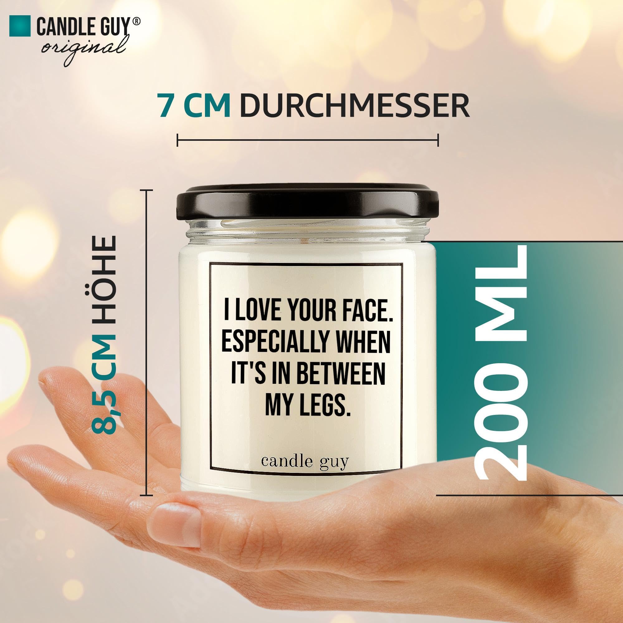 candle guy Duftkerze im Glas [Brennzeit 70h] - Duft-Kerze handgemacht mit Spruch | Freches Geschenk für Frauen, Freundin, Geburtstag | 100% Sojawachs, schöne natürliche Düfte mit ätherischem Öl