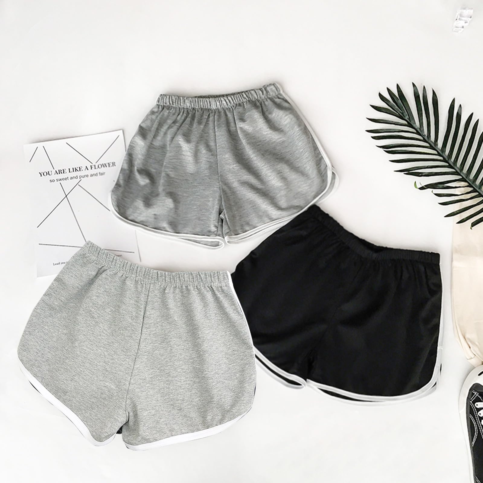 Lot de 4 shorts de yoga et de danse en coton pour femme - Short de sport pour l'été, l'athlétisme, le cyclisme, la randonnée