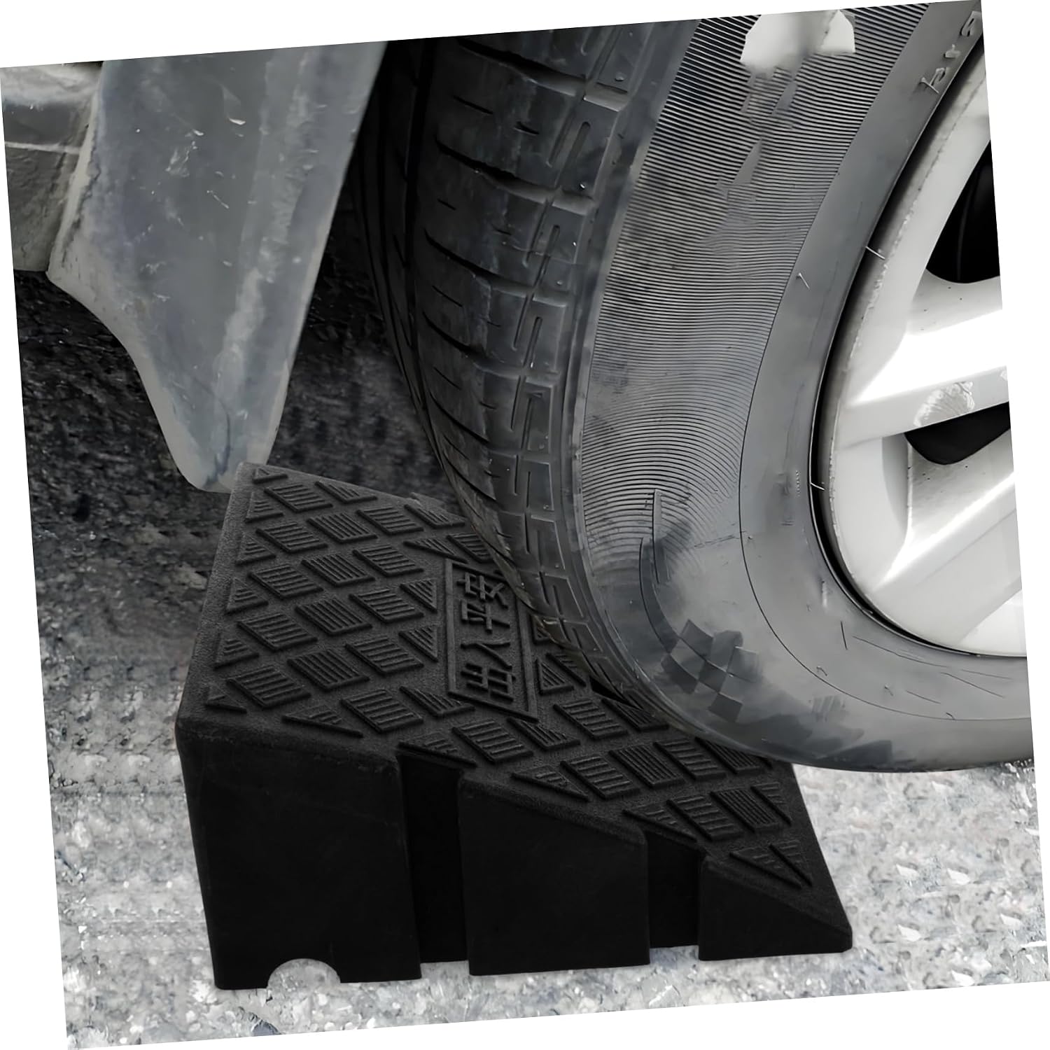 Versatile Driveway Guard for Car Wheelchair and Scooter Access Rubber Pad