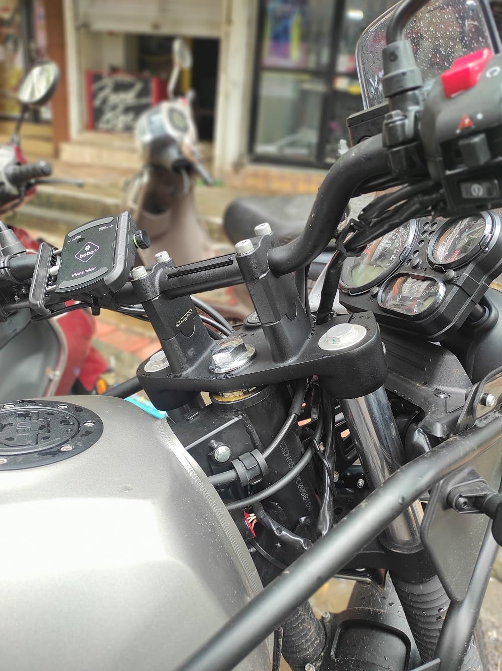 Himalayan/Scram 411 Handlebar Risers 1.5 inch(40mm)-image-1