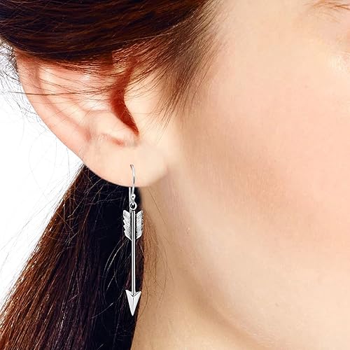 Vista 5 de AeraVida Aretes colgantes minimalistas de plata de ley 925 con flecha de cazador, Plata Cobre