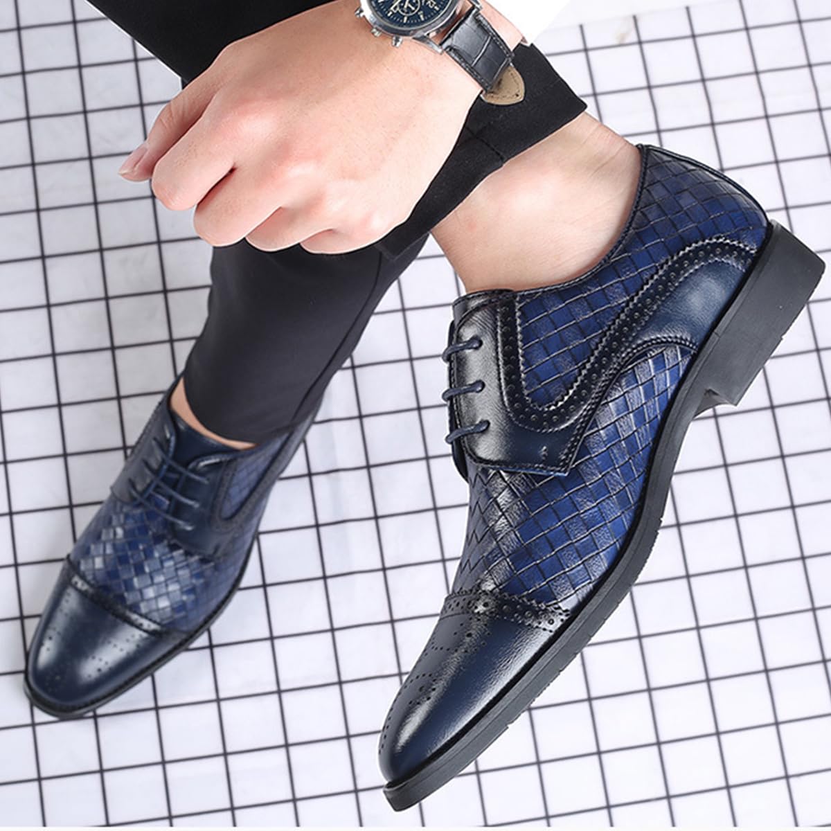 Scarpe Eleganti Punta Affusolata Uomo Scarpe Formale con Lacci Leggere Classiche per Business, Matrimonio E Cerimonia