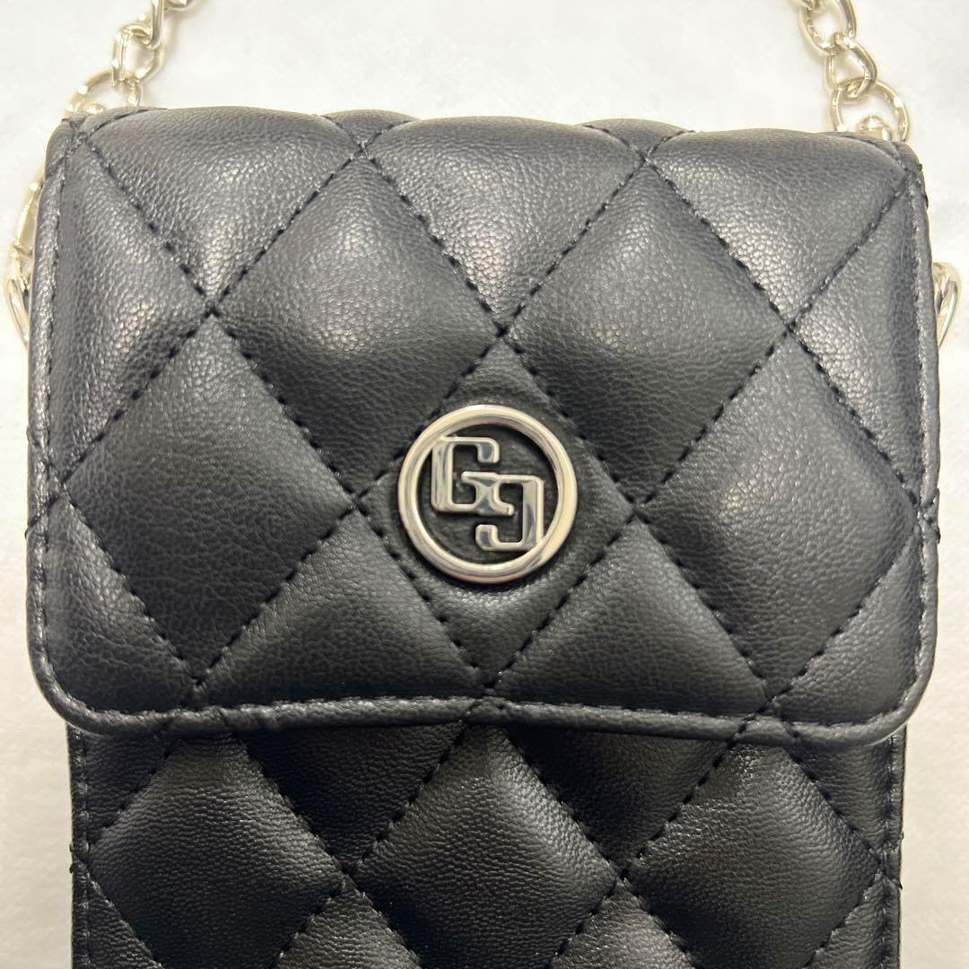 GYDA ノベルティキルティング ショルダーバッグ