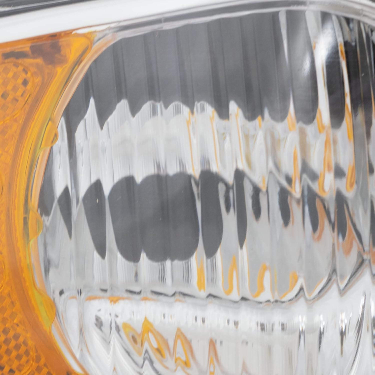 Evan Fischer Passenger Side Headlight for Buick LeSabre Custom 2000-2005 Halogen With bulb(s) Sedan Replaces# 25713548