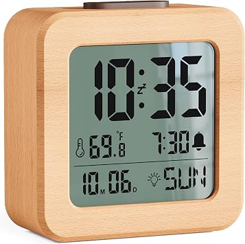 CHEREEKI Battery Operated Clock with Real Wood Case, Loud Alarm, Snooze, Automatic Light Sensor, Temperature, Date and Day of the Week Display 3 AAA Batteries Included