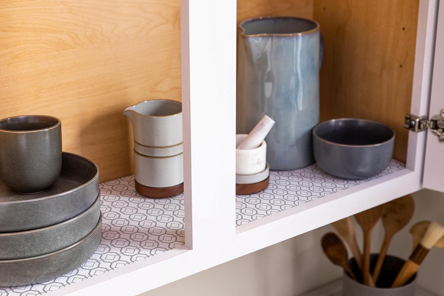 Duck Brand EasyLiner Adhesive Shelf Liner for Cabinets & Cupboards - Easy to Install & Cut to Fit - Self-Adhesive Shelf Paper - Peel & Stick Liner - Easy to Clean & Removable - 90 Feet - Grey Marble
