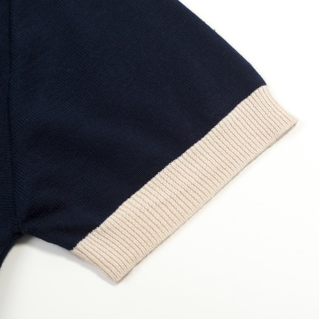 OXKNIT Men's Knit Short Sleeve Shirts Retro Embroidery Floral Pattern Knitted Polo Shirt Dark Blue V-Neck Polo Knitwear