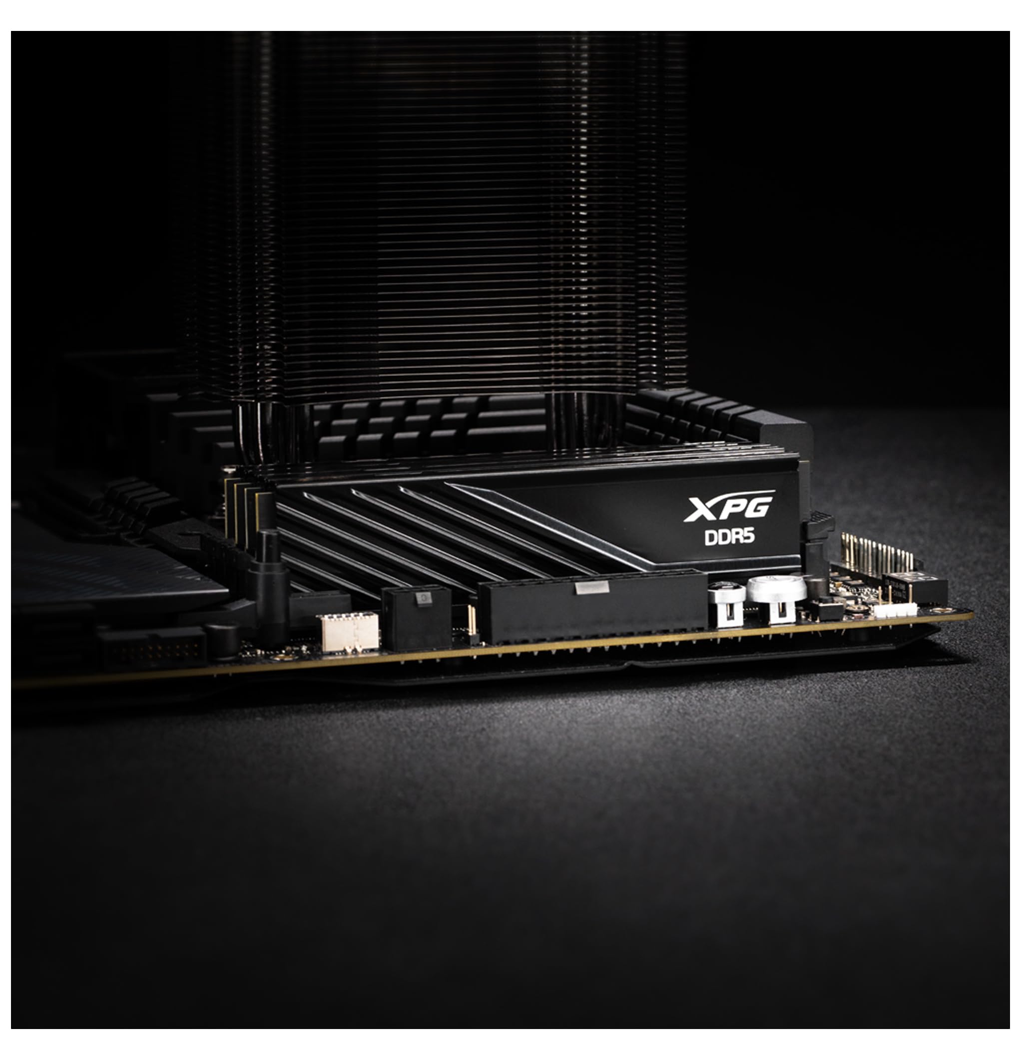 ADATA - ADATA AX5U6000C3016G- (DDR5  16GB 2枚) ADATA AX5U6000C3016G-DTLABRWH [DDR5 PC5-48000 16GB 2枚組