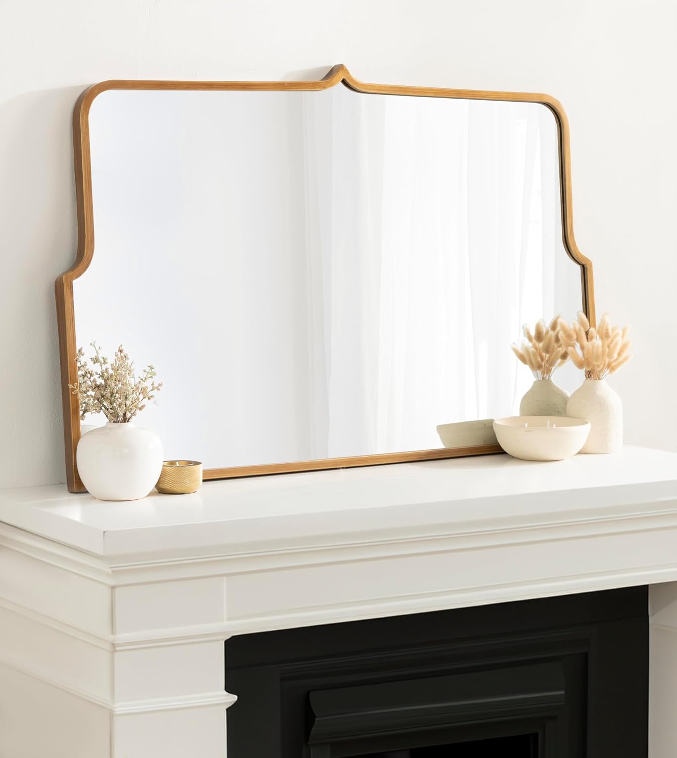 Kate and Laurel Gezella Glam Scalloped Wide Arched Wall Mirror; 38 x 24; Antique Gold; Stunning Glamorous Decorative Arch Mirror with Soft Scallops and Slim Moroccan Frame