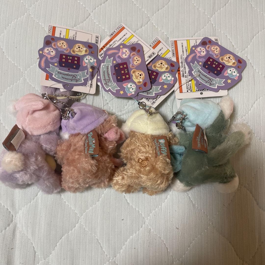 オータムスリープオーバー　ダッフィーフレンズ　ぬいぐるみストラップ Amazon.co.jp: オータムスリープオーバー ダッフィーフレンズ