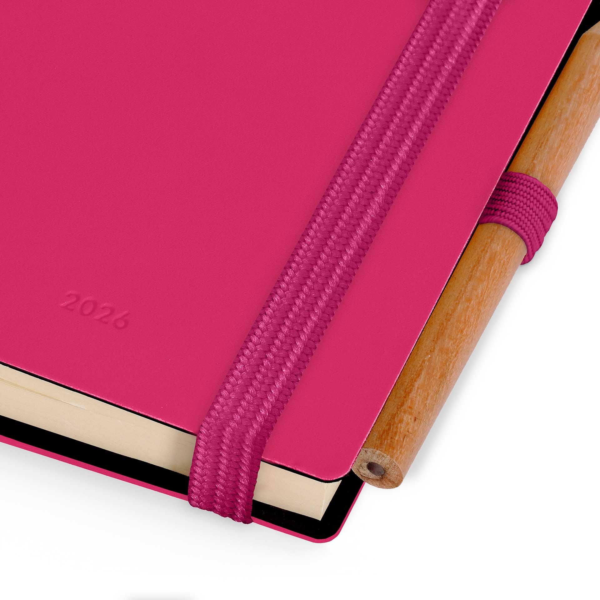 Legami Agenda biquotidien Mini 2026 Raspberry 12 mois carnet d'adresses crayon inclus fermeture élastique papier FSC 7 x 10 cm