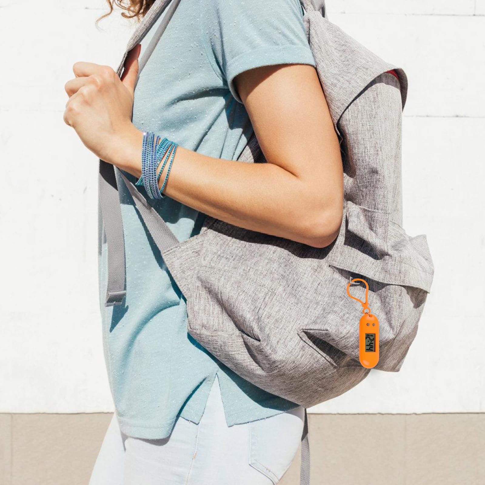 Reloj de bolsillo con llavero digital LED portátil en miniatura para estudiantes y niños, ligero, con colgante de mochila