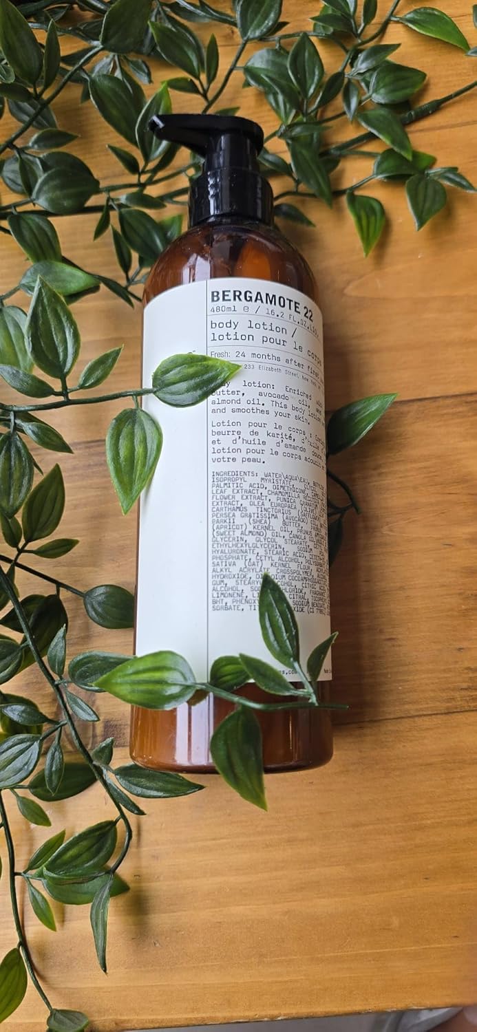 Bergamote 22 Body Lotion – Nourishing Formula with Shea Butter & Coconut Oil – Fresh Citrus & Woody Scent – Lightweight Daily Moisturizer for All Skin Types – 16.2 Fl Oz (480ml)