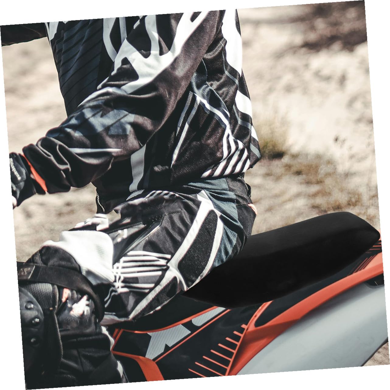Luxshiny Coussin de Siège Quad 2pcs Mousse Absorbant Les Chocs, Housse en Polyester et Plastique Noir, Confortable pour Siège Arrière de Mini-Moto Tout Usage