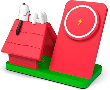 SOAR Peanuts Wireless Charging Station Red Dog House