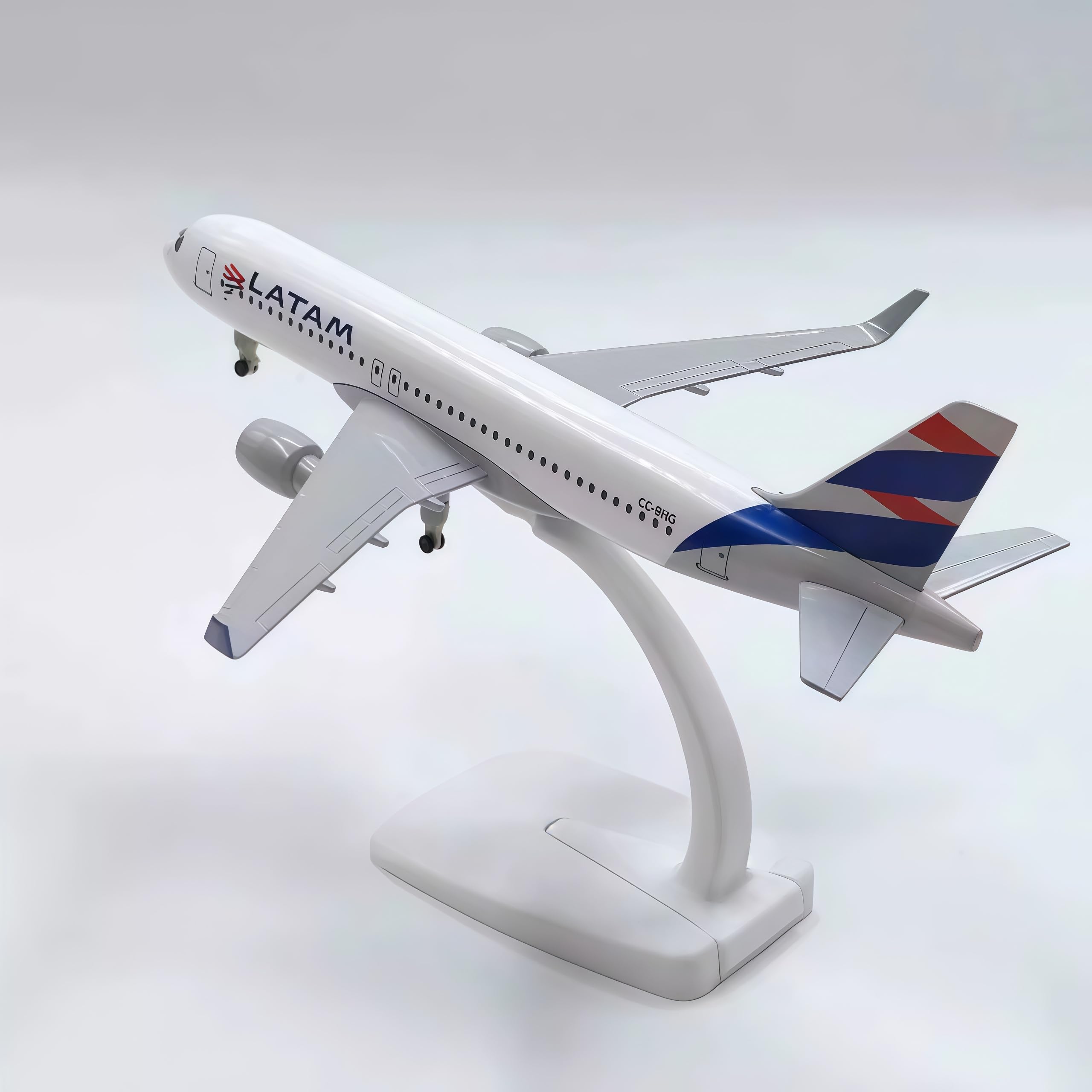 LGSRSNXHTX 1/300 Diecast Metal Airplane Model with Stand Latam A320 Plane Model for Adult Aviation Gifts,Desktop Display Airplane Ornament