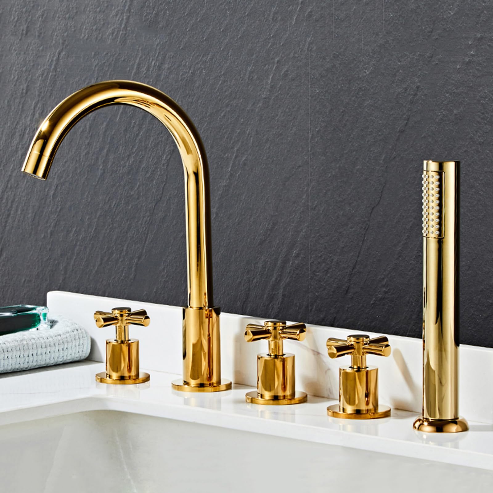 Mitigeur de baignoire avec douchette d+ noir à bec pivotant 360° pour un lavage ciblé