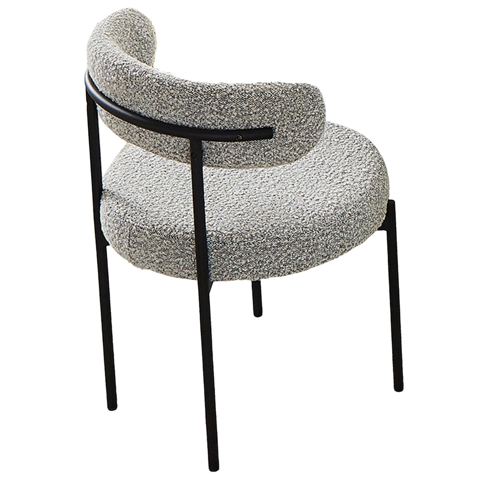 Chaise de salle à manger moderne milieu du siècle avec dossier incurvé et pieds en métal noir