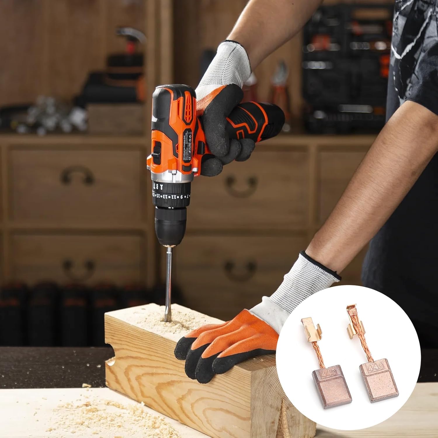 Makita Spazzole di Carbone CB440 4 Paia Pezzi di Ricambio Alta Conducibilità Rame Grafite 3x10x13mm per Utensili Elettrici DDF456 DHP458 BDF452 Accessori Durevoli Manutenzione Motore