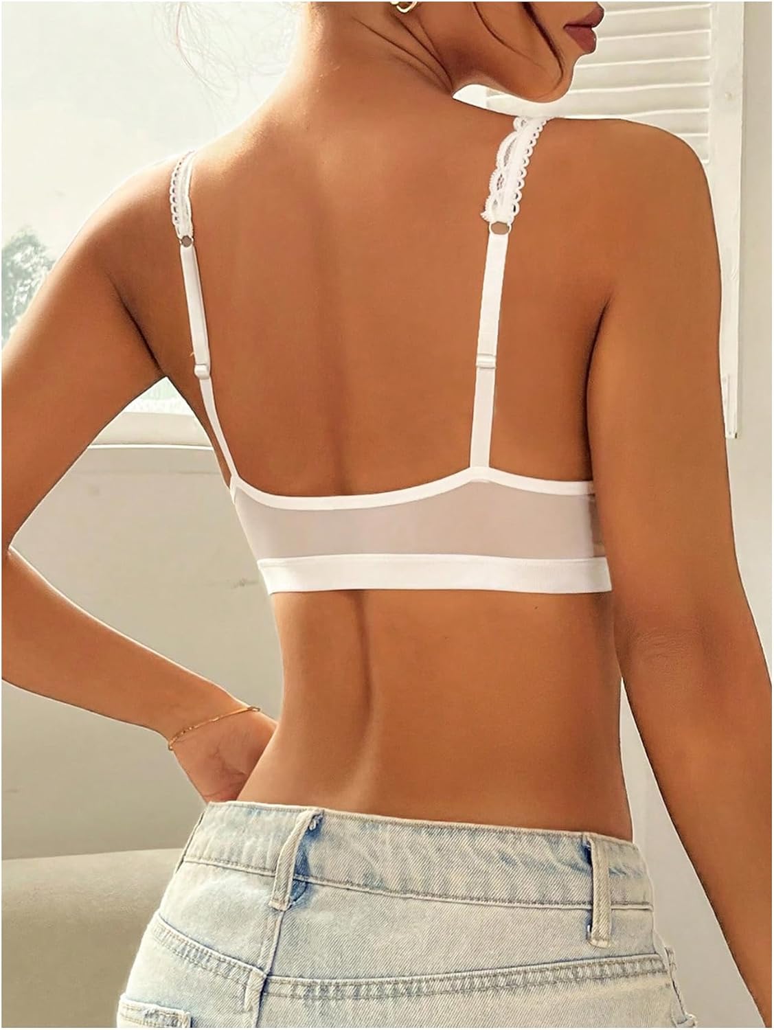 SOLY HUX Women's Lace Bras Deep V Neck Wireless Bra Comfort Everyday Bralette - Image 2