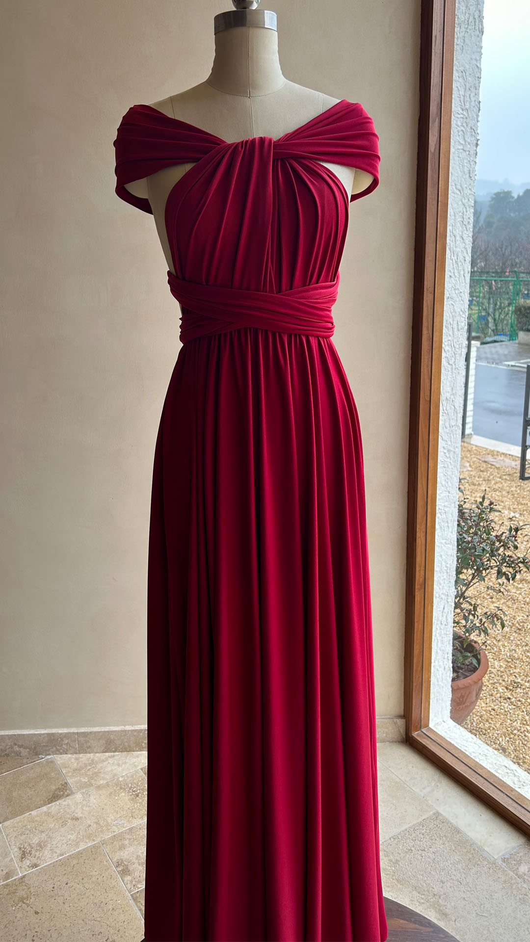 Flybridal Black Infinity Dress,Multiway Dress,Convertible Dress for  Bridesmaids,Plus Size,Long,Maternity Dress with Bandeau One Size at Amazon  Women's Clothing store