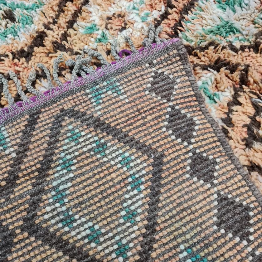 Générique Tifinagh Shop - Tapis Berbère Boujaad Authentique du Maroc - Fait Main en Laine – 270 x 160 cm – Tapis Marocain Artisanal