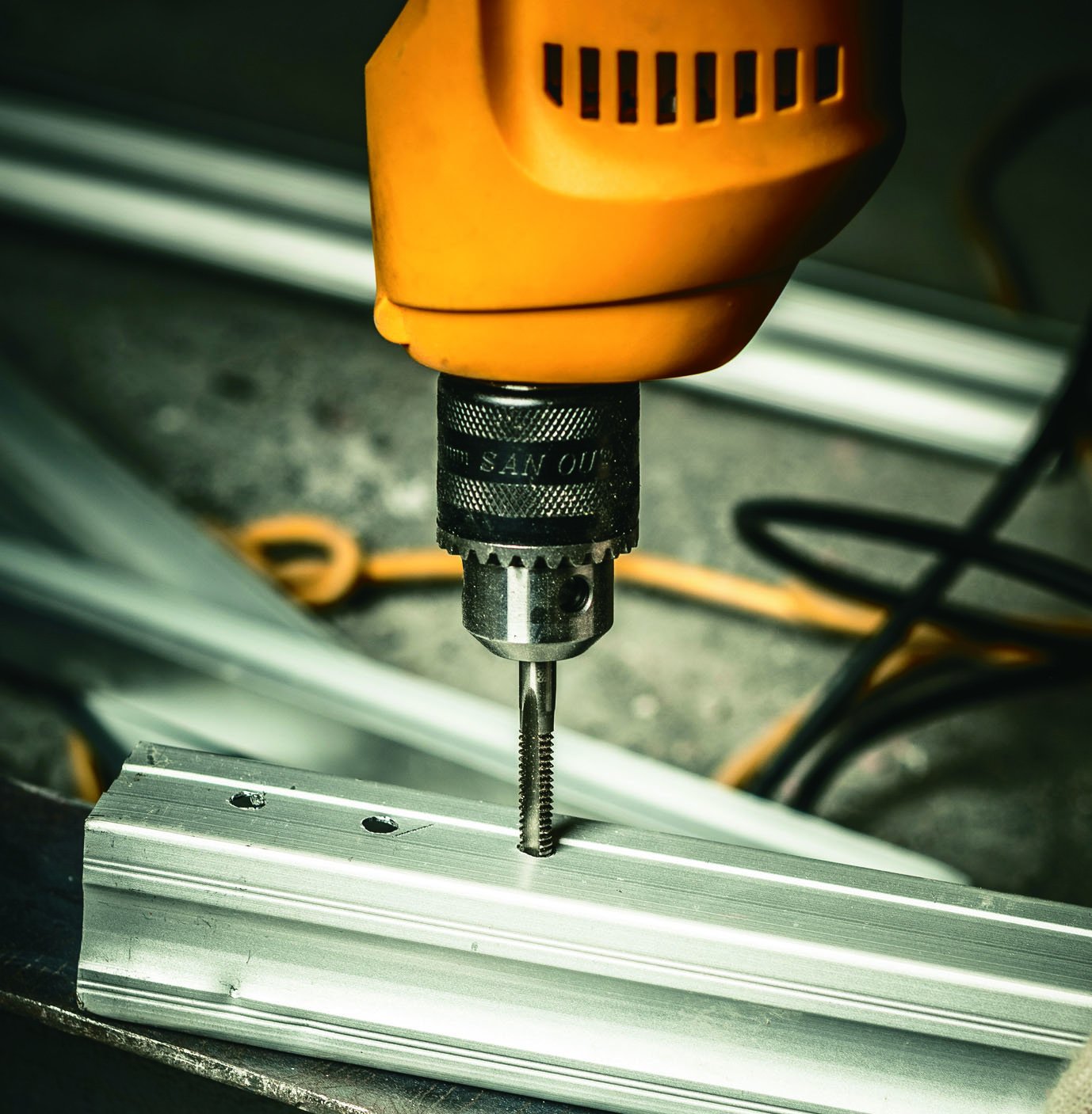STANLEY STDR5510 550W 10mm Corded Electric Rotary Drill Machine (Yellow) 3