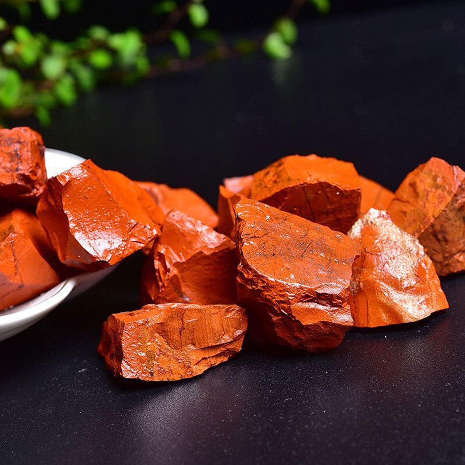 Cristales Crudos de Jaspe Rojo y Piedras Curativas - Rocas Naturales para Hacer Volteretas y Piedras y Cristales en Bruto para Bricolaje - 2.2 Libras (Alrededor de 1000 Gramos),3-5cm