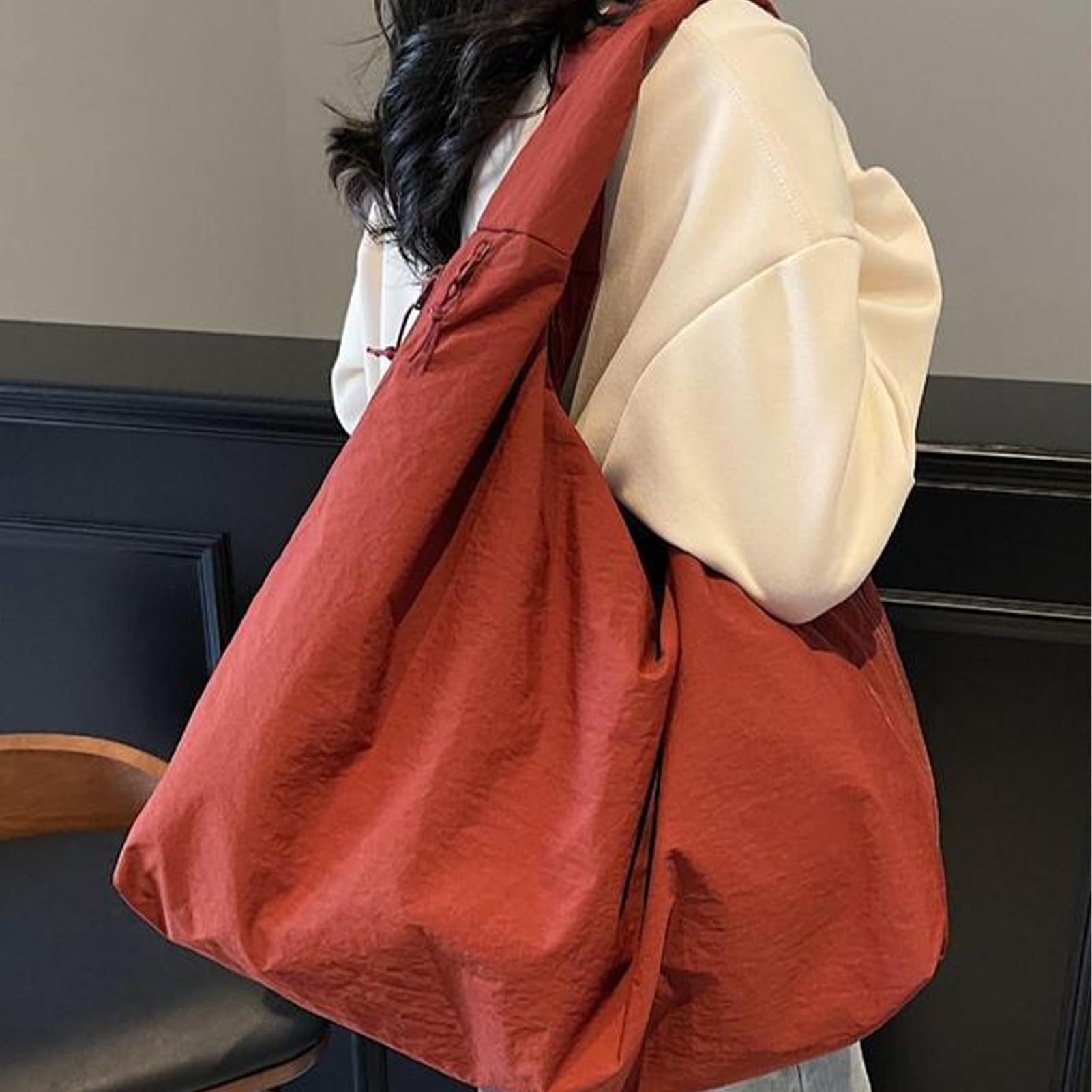 Genérico Bolso Luna Lush de Maison Ginza, bolso vintage, bolso de hombro grande de nailon for hombre y mujer, ideal for viajes, trabajo y negocios.