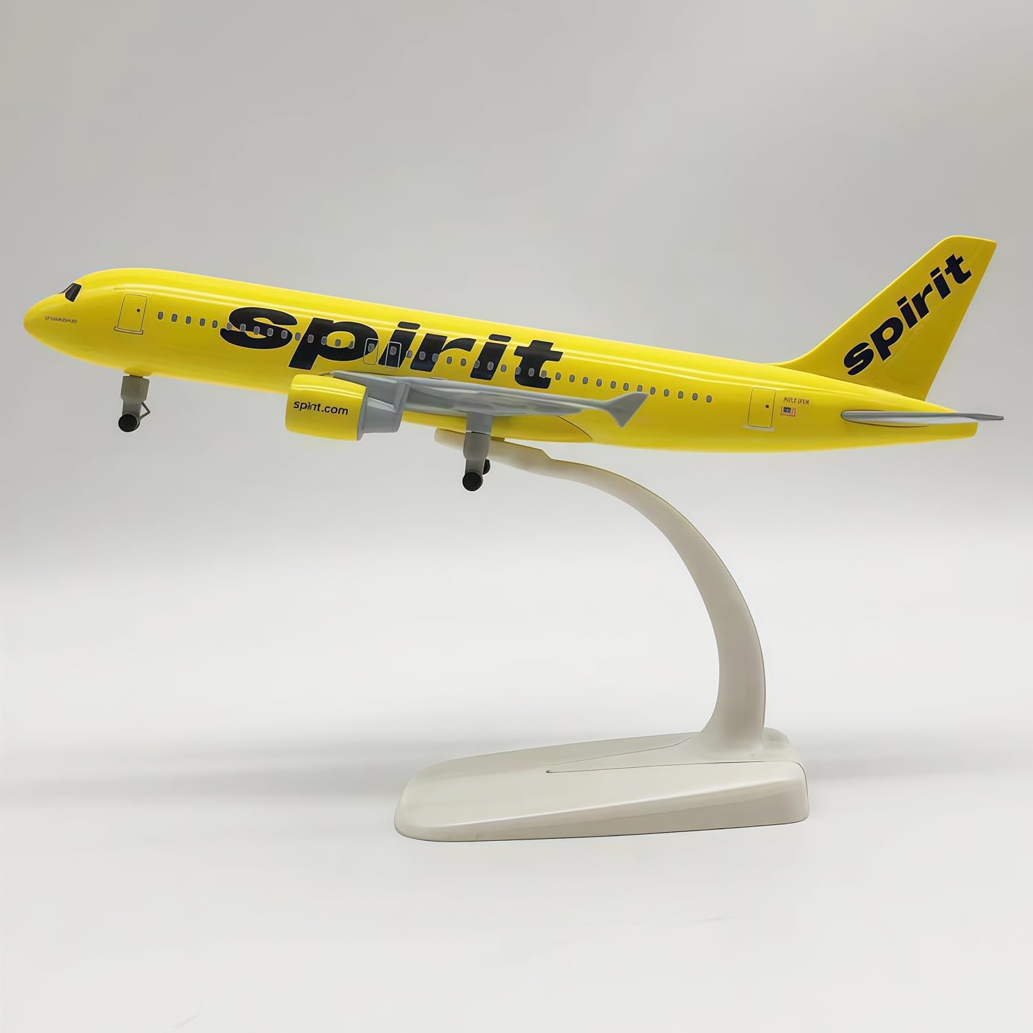 Spirit A320 1:300 Scale Alloy Diecast Model Airplane Collectible Desktop Display for Aviation Lover