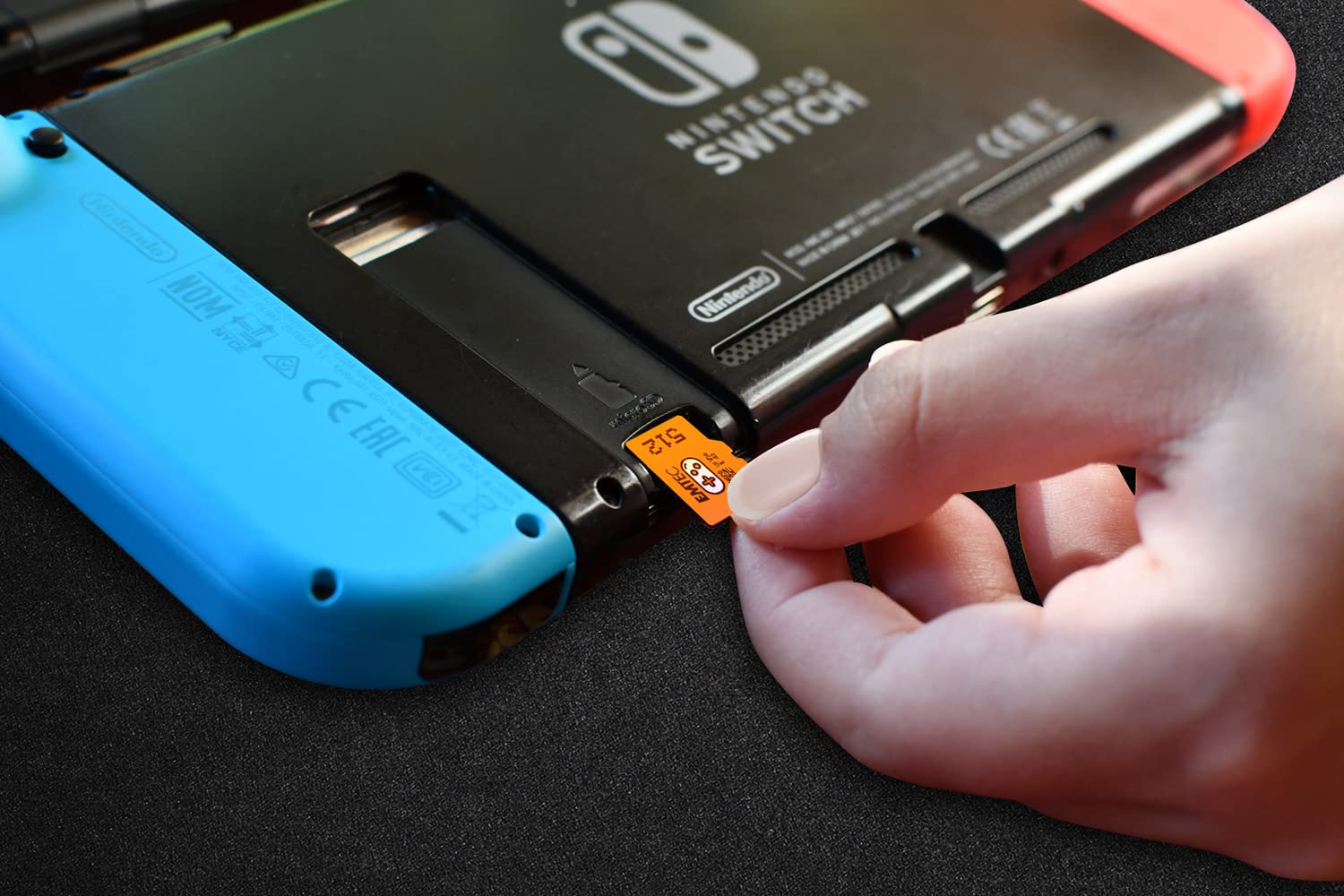 EMTEC - Gaming - ECMSDM512GXCU3G - Tarjeta MicroSD de 512 GB - Velocidad de Escritura 95 MB/s - Velocidad de Lectura 100 MB/s - Naranja