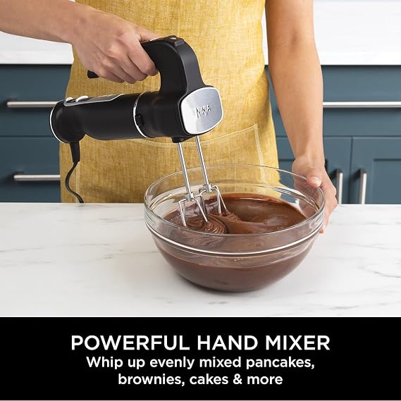 Ninja Foodi 3-in-1 Hand Blender, Hand Mixer & Chopper, Food Processor with 3 Attachments, 850W Powerbase, Immersion Blender, 5 Mixing Speeds, 2 Blending Speeds, 1.5m Cord, Black CI100UK