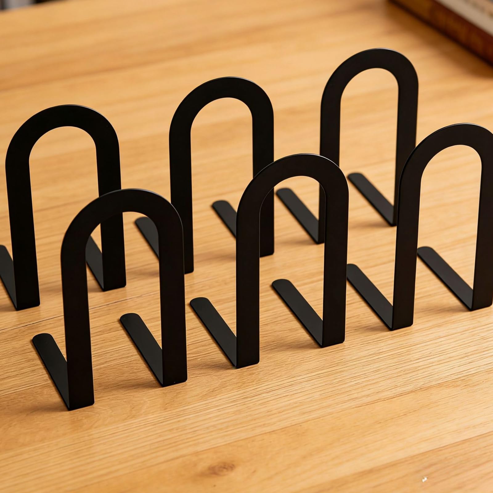 6 robuste Metall Buchstützen für Lesetisch und Arbeitsbereich in elegantem Schwarz Gold Weiß Grau, platzsparende Buch Organizer
