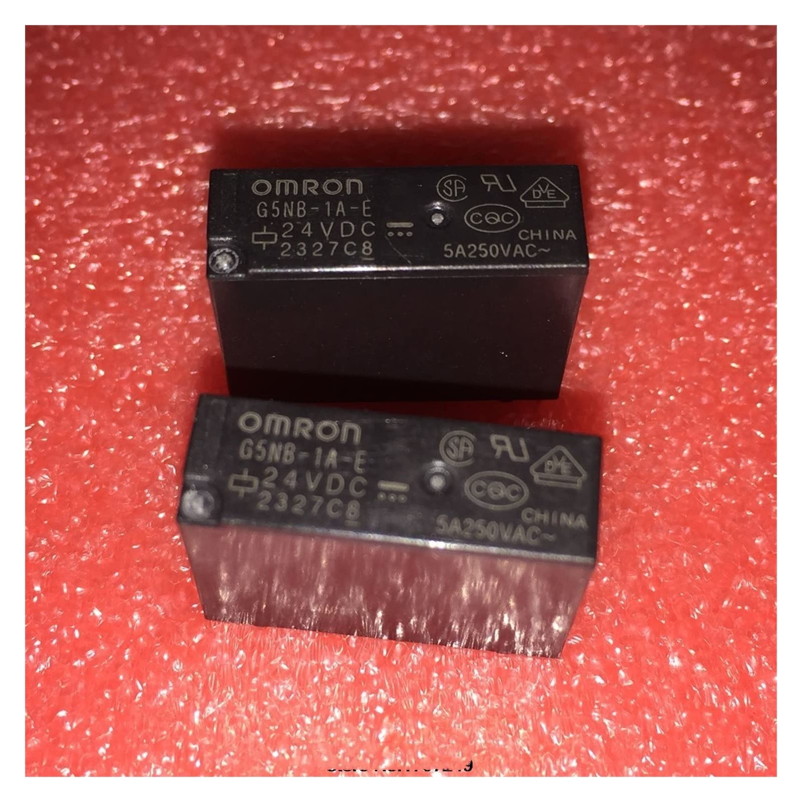 Relais G5NB-1A-E-24VDC OMRON par AMAZWI | Composant compact 5A 4 broches pour circuits imprimés
