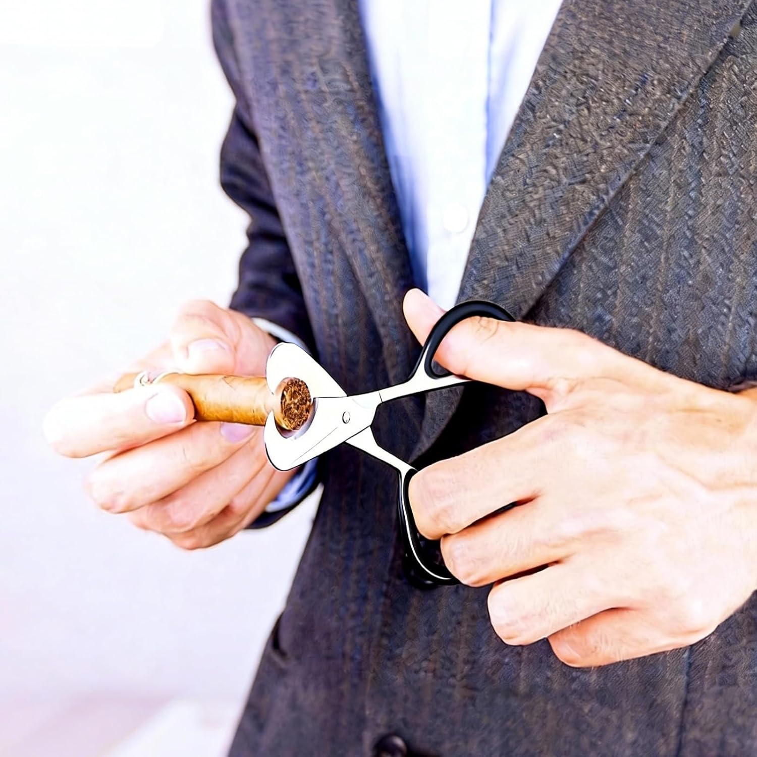 Cigar Cutter Cigar Cutters Scissors,Stainless Steel Cigar Cutter Guillotine-Type Double-Blade Straight-Cut Scissors for Cigar Trimming