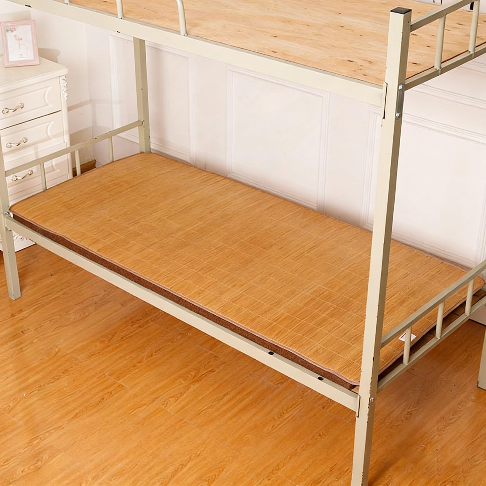 Tapete de bambú perfecto para dormitorio y oficina este verano 8