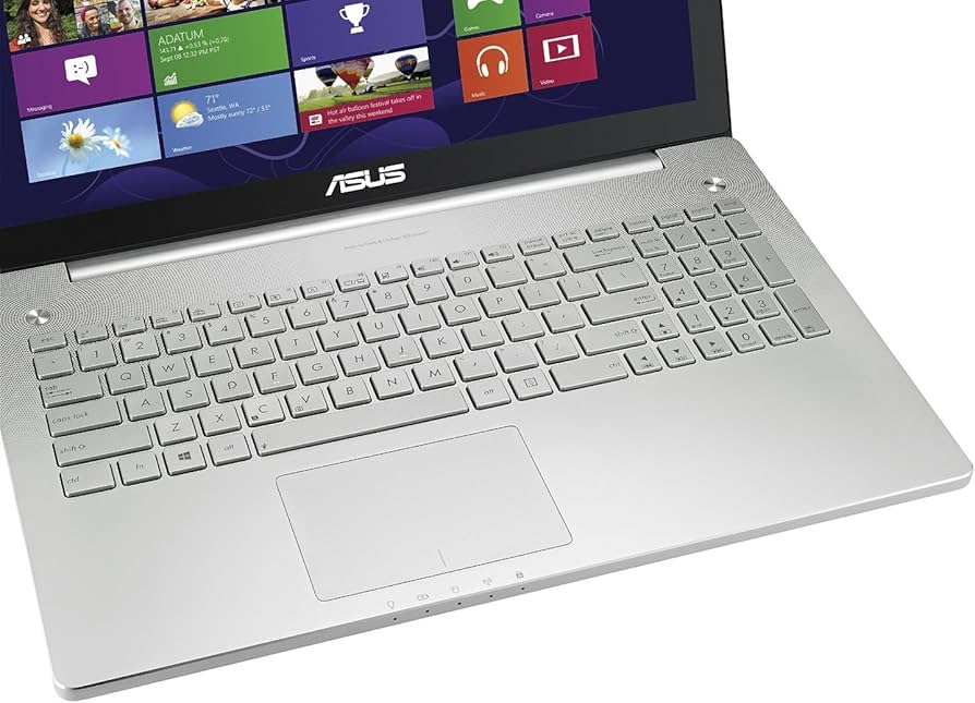 ゲーム可能！ASUS A550JK4710 i7-4710hq GTX850m