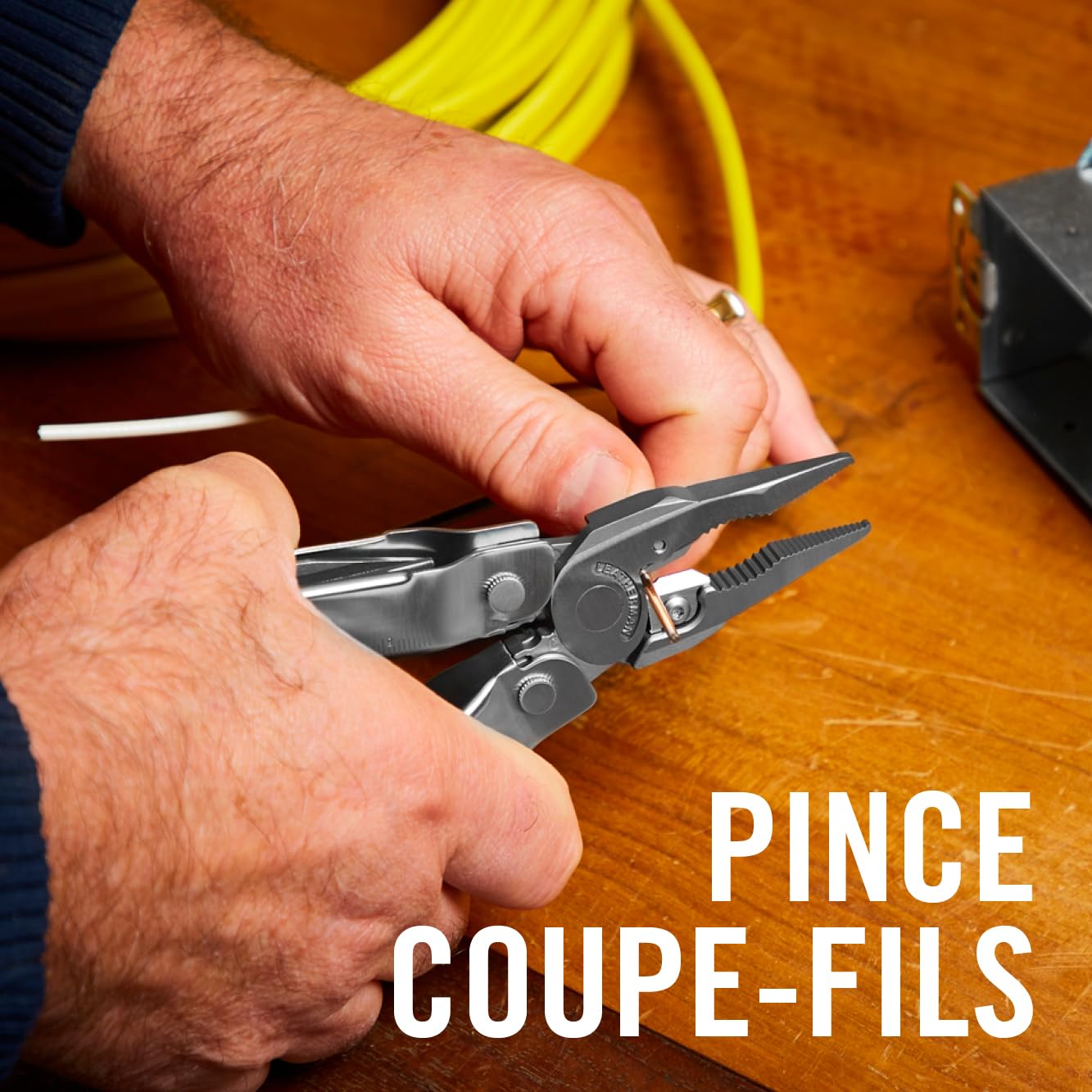 Leatherman Super Tool 300 - Outil Multifonction 19-en-1 - Acier
