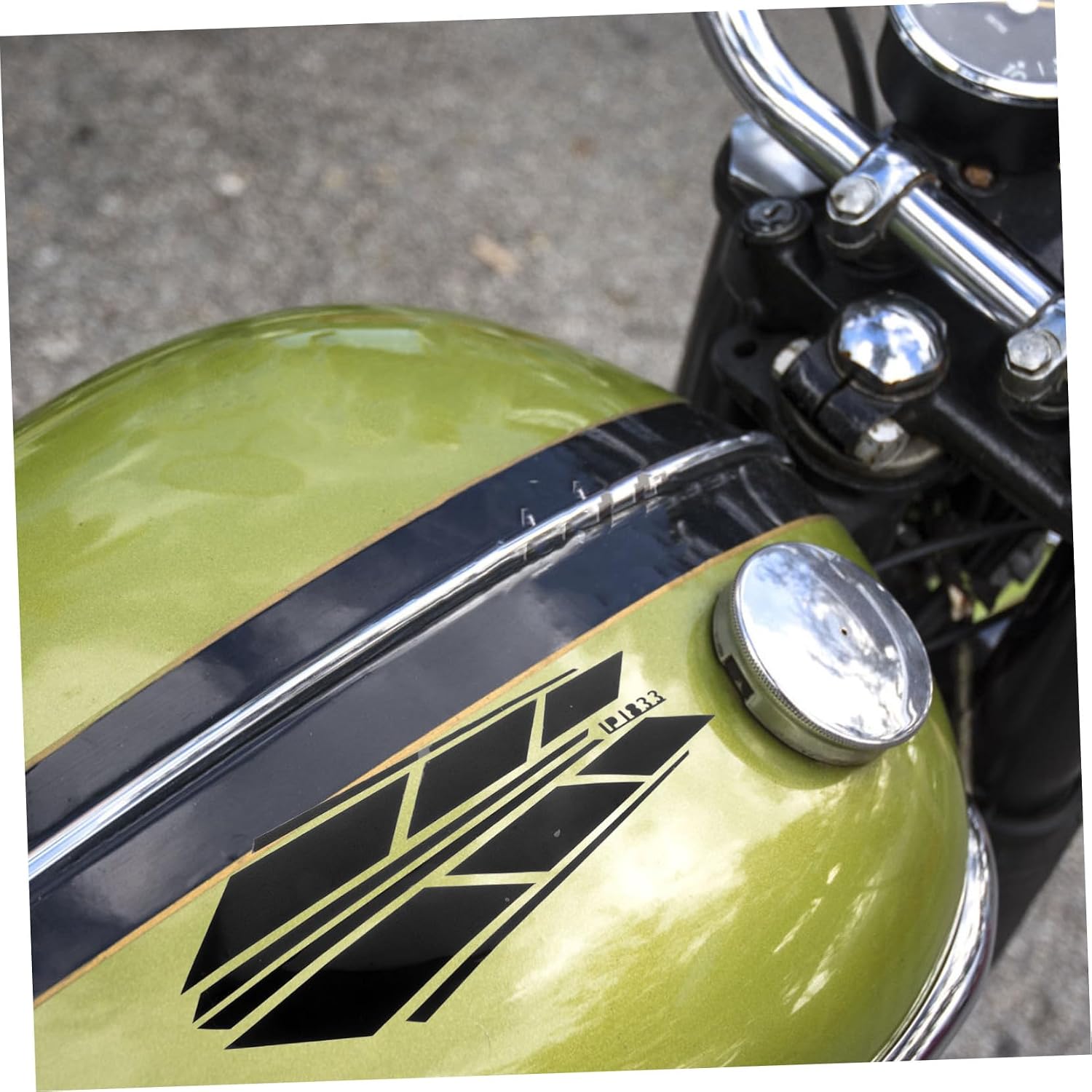 ABOOFAN 2sheets Motorcycle Oil Tank Stickers Easy Peel and Stick Decals for Electric Motorcycles Stylish Decorative Graphics for Gas Tanks