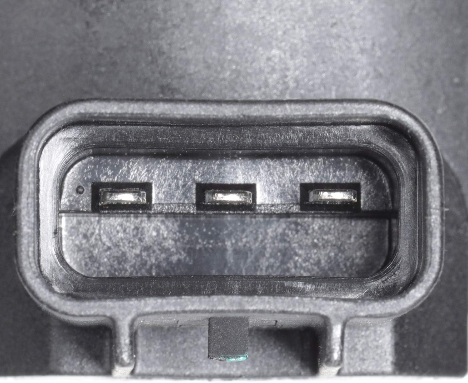 Delphi Engine Camshaft Position Sensor - SS10499