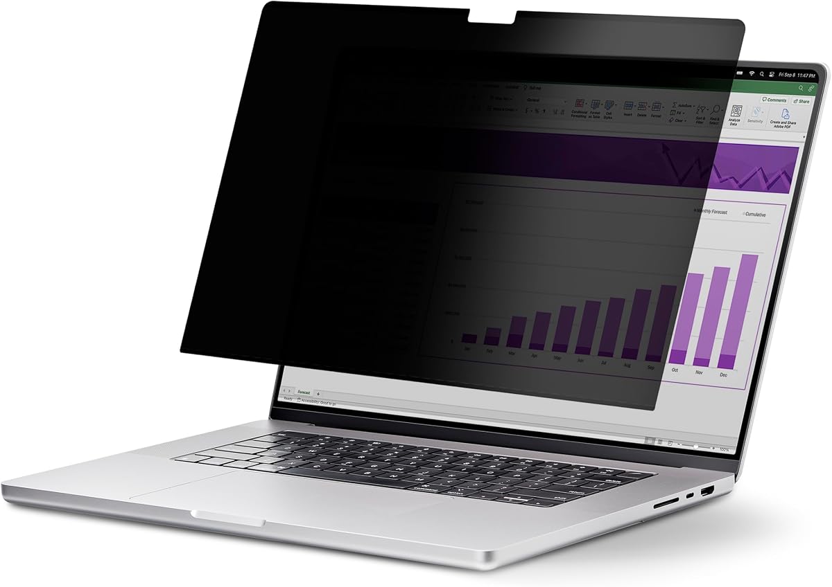 StarTech 14in MacBook Pro Magnetic Privacy Screen, Glossy Sides, Laptop | Reversible Anti-Glare Matte, MacBook M1 M2 M3 M4 M5 Compatible, Privacy Filter, +/-30 Deg. View