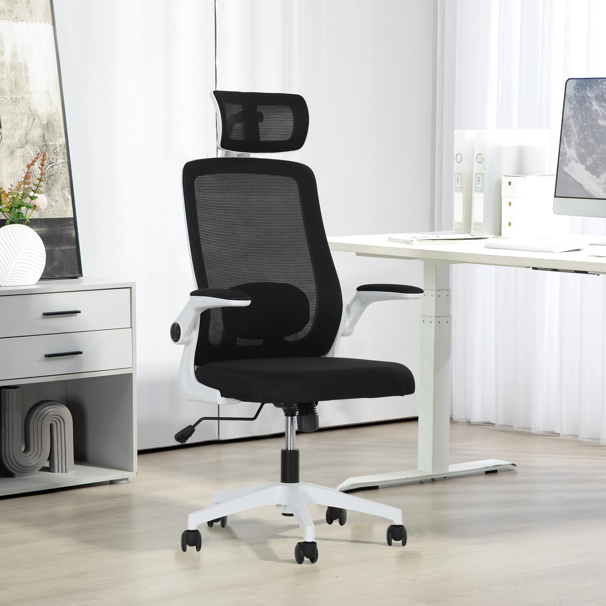 Homcom Unisex Black Executive Mesh Office Chair With Headrest, Lumbar Support In