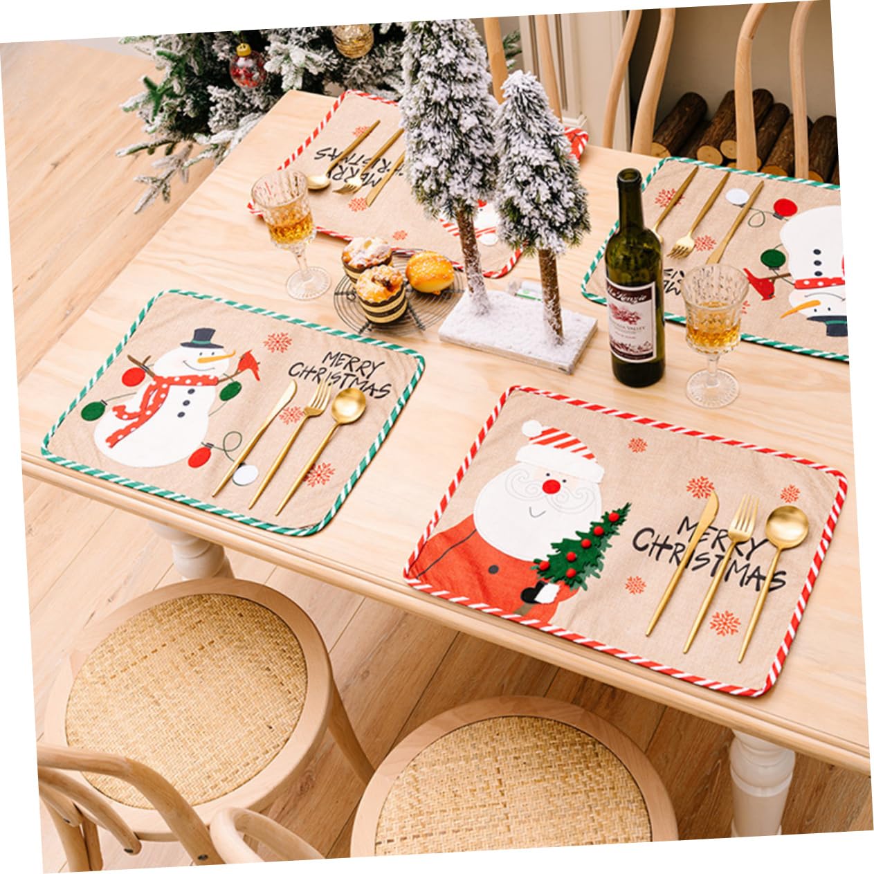 PRETYZOOM Set Di 4 Tovagliette Da Tavola Con Design A Strisce E Runner Da Tavola Per Feste Di Natale