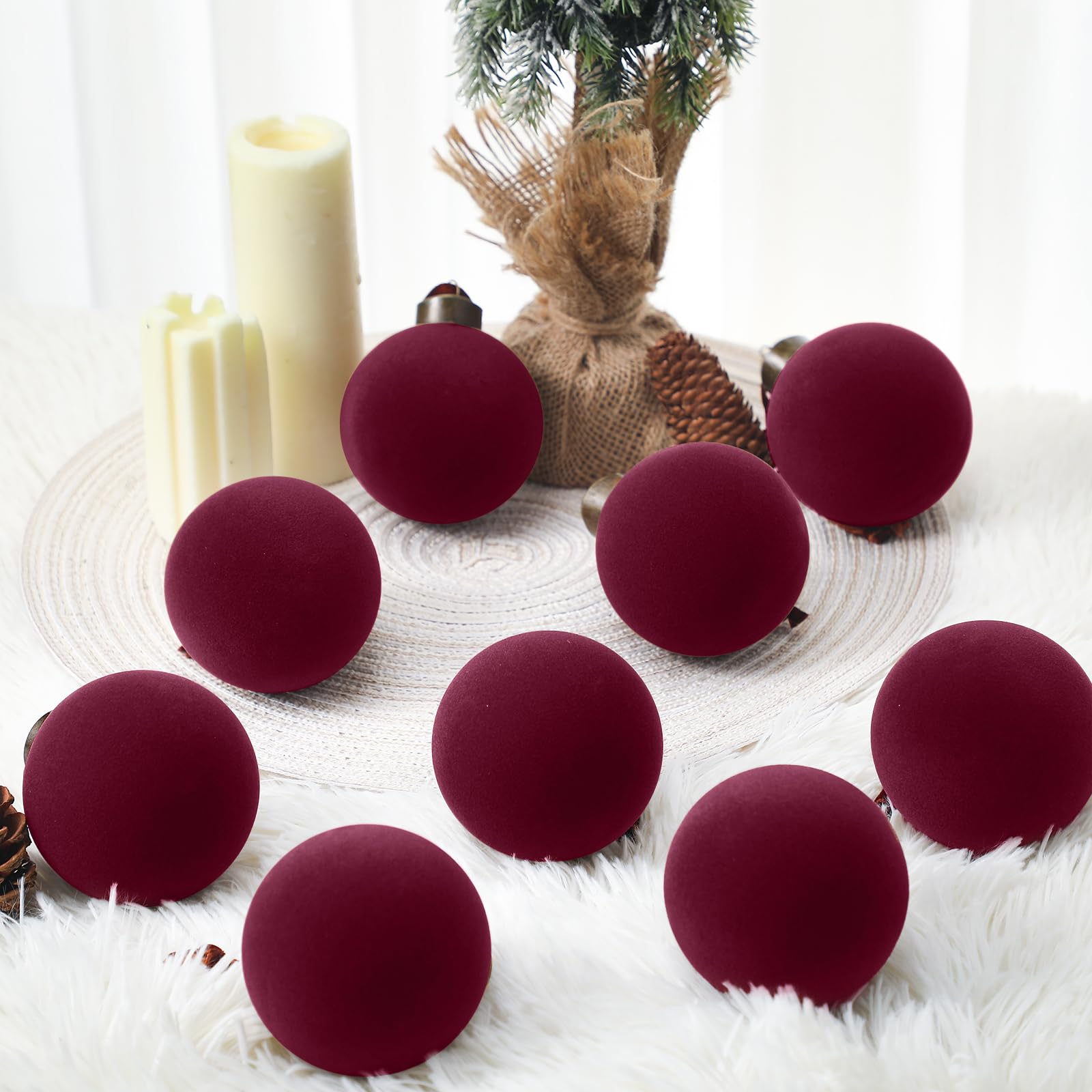 Liliful 15 adornos de bolas de Navidad de terciopelo, borgoña
