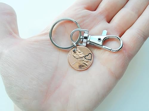 Miniatura 6 de Custom Hand Stamped 2 Personalized Penny Keychains, Anniversary Gift, Husband Wife Key Chain, Boyfriend Girlfriend Gift, Customized Couples Keychains