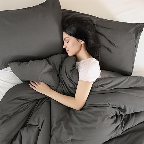 Miniatura 2 de ROSGONIA Juego de edredón tamaño California King, color gris carbón, 3 piezas (1 edredón gris oscuro Cal King y 2 fundas de almohada), colcha ligera