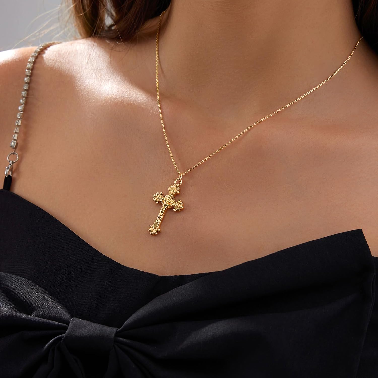 Partm Gold Cross Necklace for Women 14K Plated Dainty Pendant Cross Chain Faith Crucifix Choker Baptism Necklace for Women Trendy Religious Jewelry Hypoallergenic - Image 7