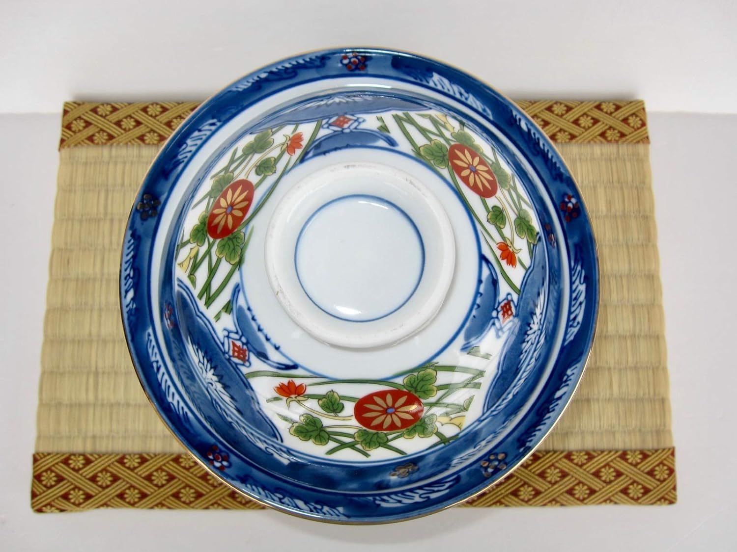 Japanese Mino Ware 6.14 Inches Diameter Porcelain Somenishiki Koimari Donburi Ramen Noodle Soup Rice Bowl with Lid