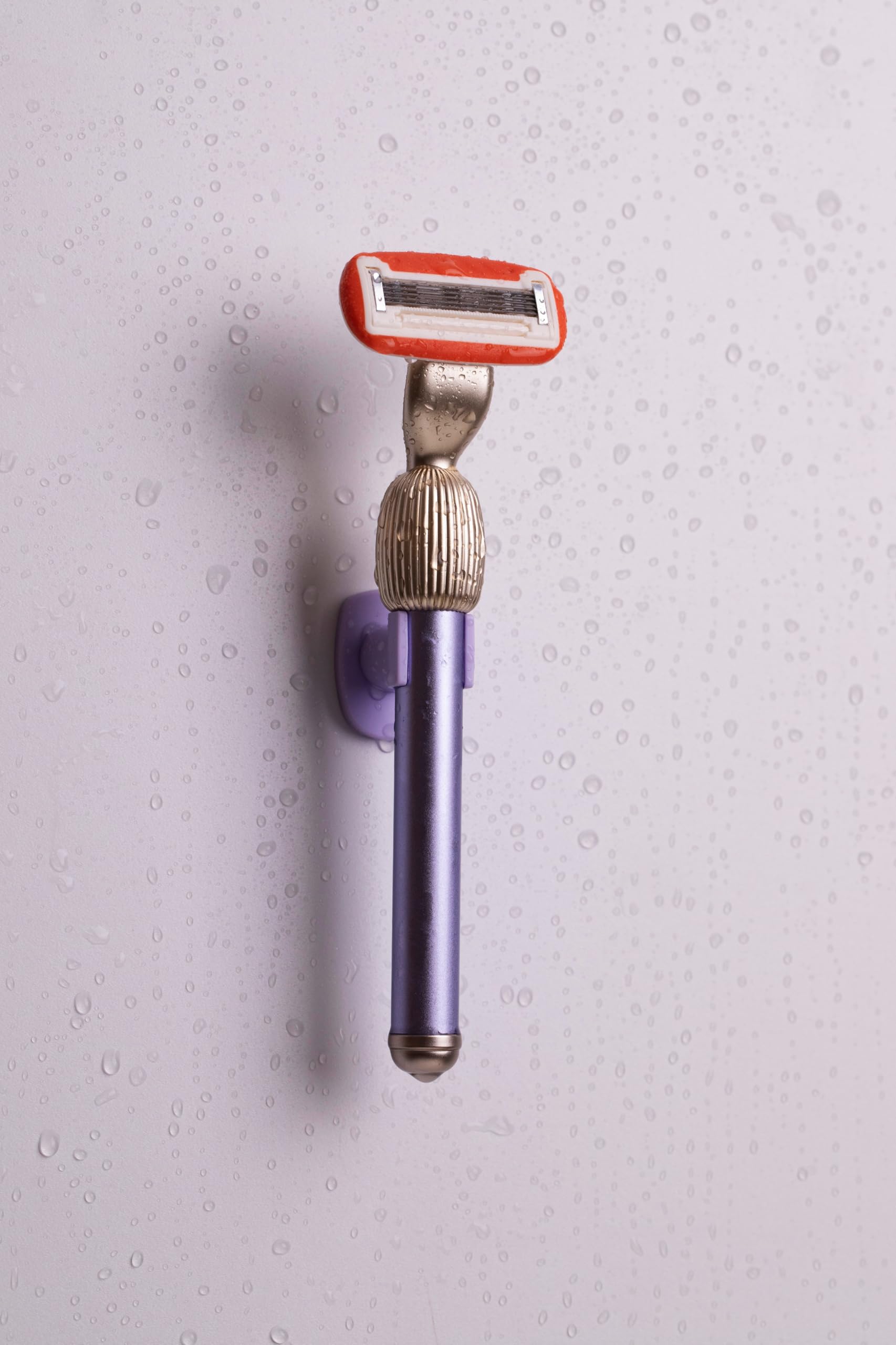 Fler The Razor Shave zestaw do golenia dla kobiet z wymiennymi główkami, maszynka do golenia z uchwytem, 6 zapasowymi ostrzami i etui ochronnym, brzytwa unisex z aloesem, witamina E, liliowy